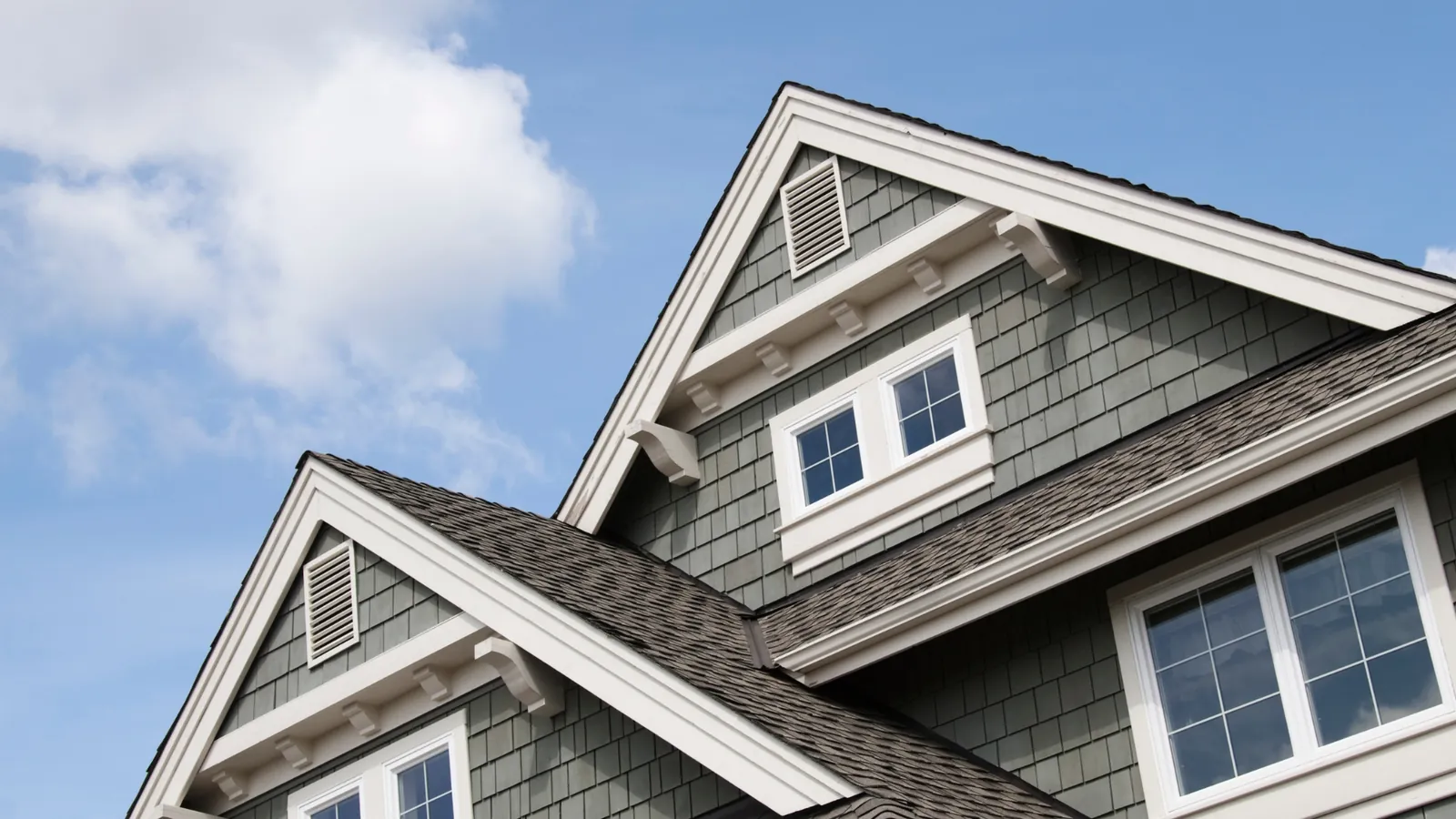 Roofing contractor in Oak Park, IL